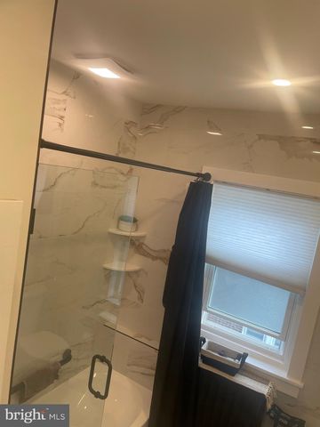 5604 N 7TH ST, Philadelphia, PA 19120