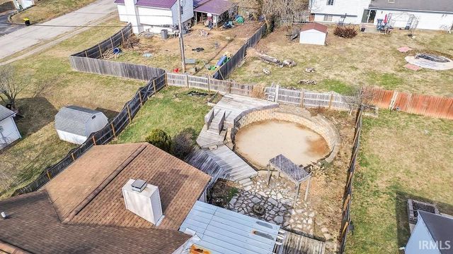 546 W Lois Lane, Bloomington, IN 47403