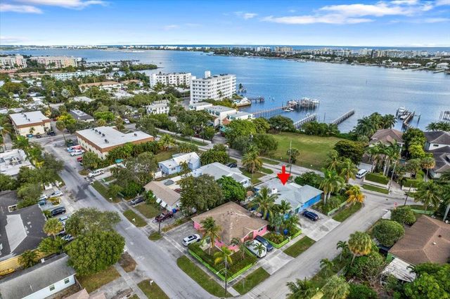 205 Palm Street, Lantana, FL 33462