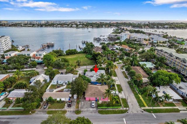 205 Palm Street, Lantana, FL 33462