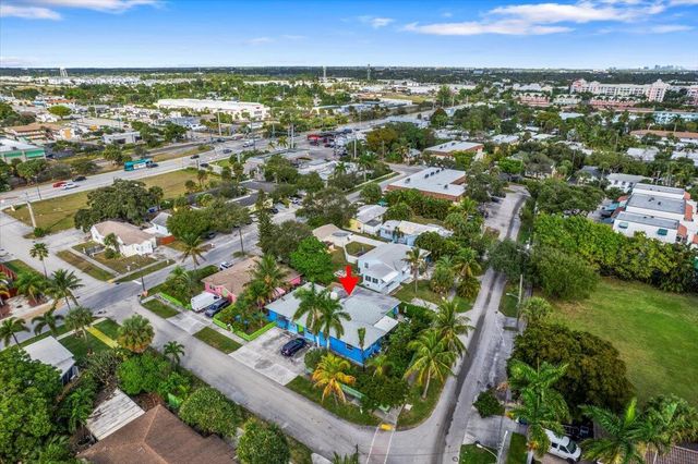 205 Palm Street, Lantana, FL 33462