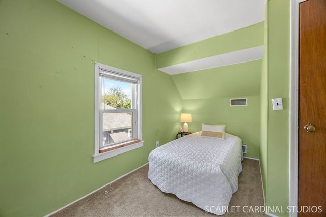 127 W Madison Street, Villa Park, IL 60181