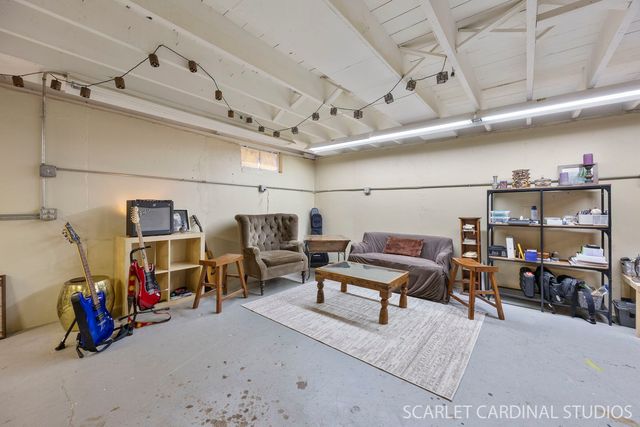127 W Madison Street, Villa Park, IL 60181