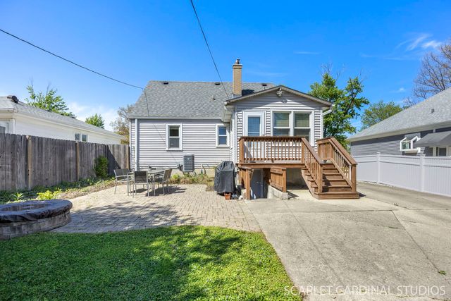 127 W Madison Street, Villa Park, IL 60181