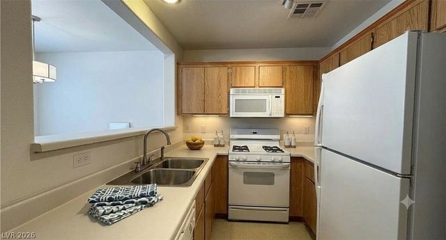 9588 Belle Rich Street, Las Vegas, NV 89123