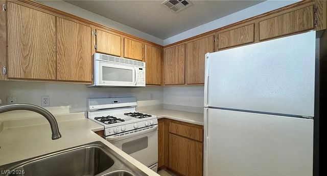 9588 Belle Rich Street, Las Vegas, NV 89123