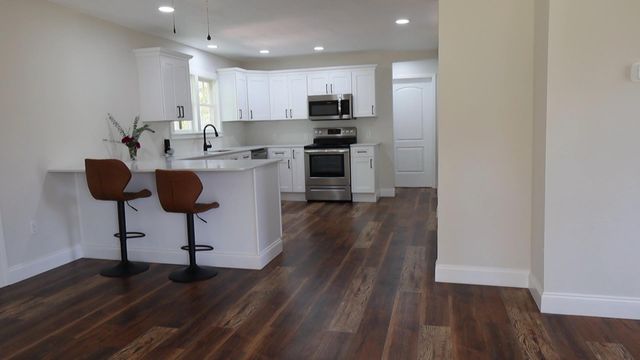 255 Maple Street, Russell Springs, KY 42642