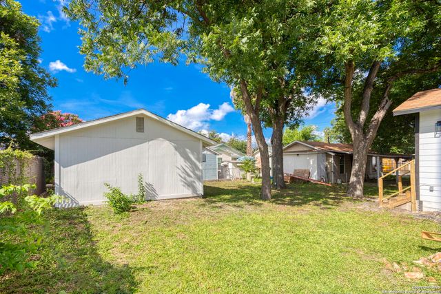 206 E Lambert, San Antonio, TX 78204