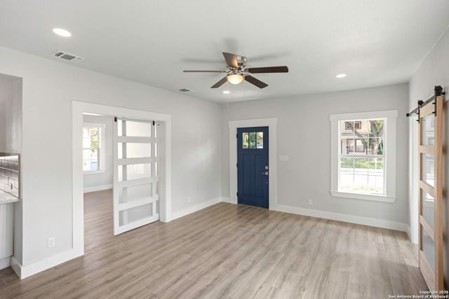 206 E Lambert, San Antonio, TX 78204