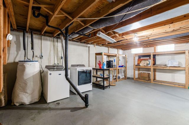 5912 Starcrest Drive, Galloway, OH 43119