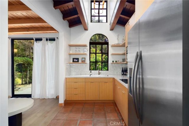 31350 Lobo Canyon Road, Agoura Hills, CA 91301