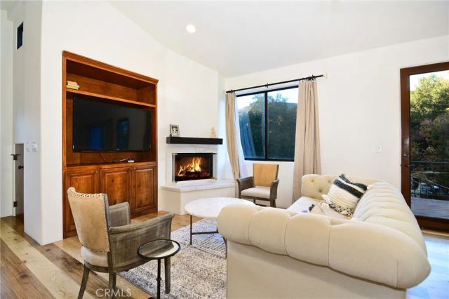 31350 Lobo Canyon Road, Agoura Hills, CA 91301