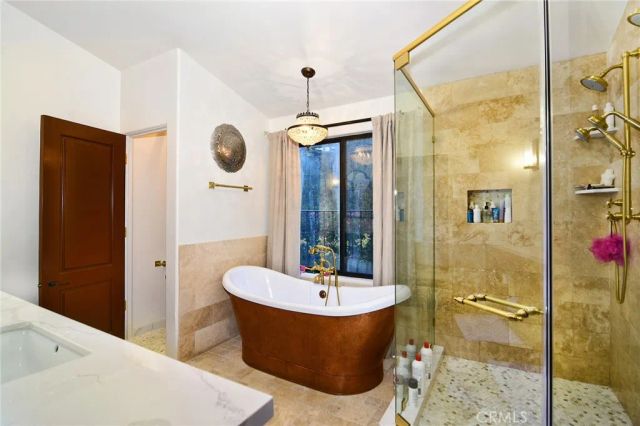 31350 Lobo Canyon Road, Agoura Hills, CA 91301