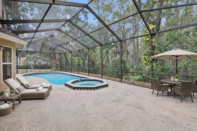 16105 CAMBRIA COURT, Tampa, FL 33647