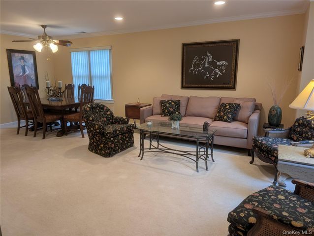 27 Morley Circle, Melville, NY 11747