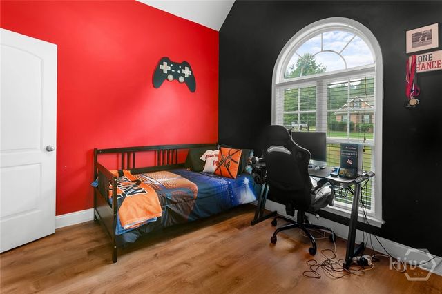 221 Creekside Drive, Arnoldsville, GA 30619