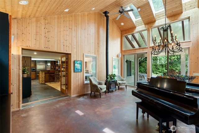 25119 NE 18th Street, Sammamish, WA 98074