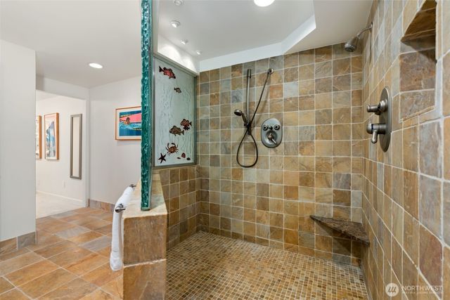 25119 NE 18th Street, Sammamish, WA 98074