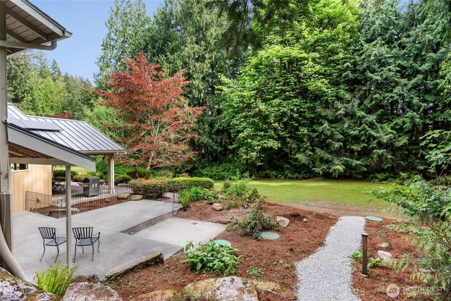25119 NE 18th Street, Sammamish, WA 98074