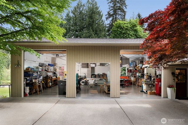 25119 NE 18th Street, Sammamish, WA 98074