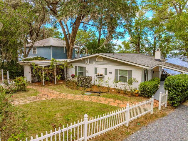 3842 Edgewater Drive, Tallahassee, FL 32310