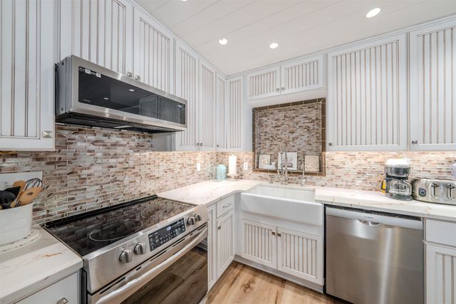 3842 Edgewater Drive, Tallahassee, FL 32310