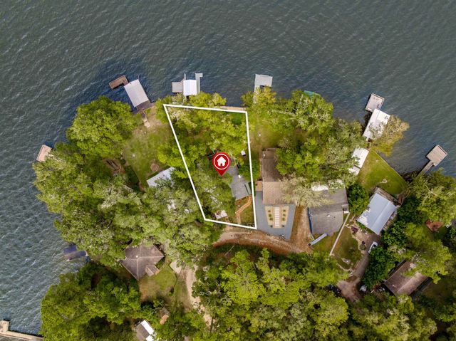 3842 Edgewater Drive, Tallahassee, FL 32310