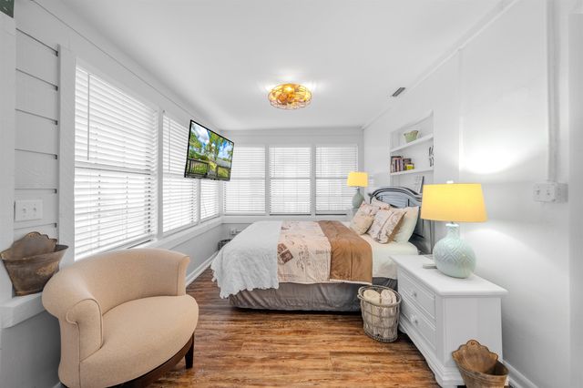 3842 Edgewater Drive, Tallahassee, FL 32310