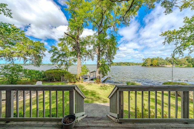 3842 Edgewater Drive, Tallahassee, FL 32310