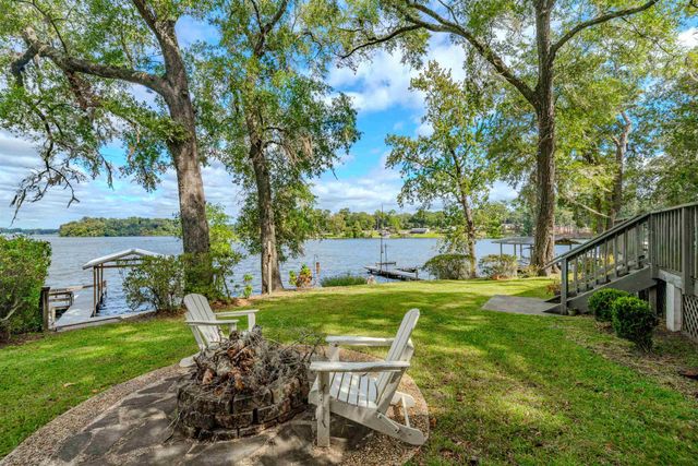 3842 Edgewater Drive, Tallahassee, FL 32310