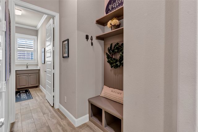 321 Arrowhead Pass, Keller, TX 76248