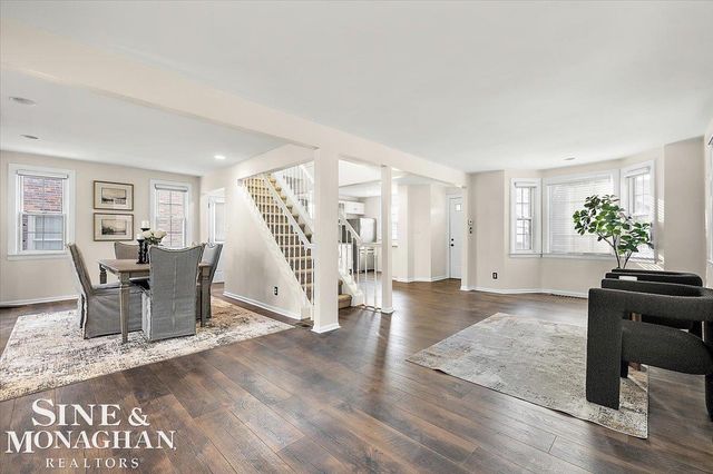 412 Manor Street, Grosse Pointe Farms, MI 48236