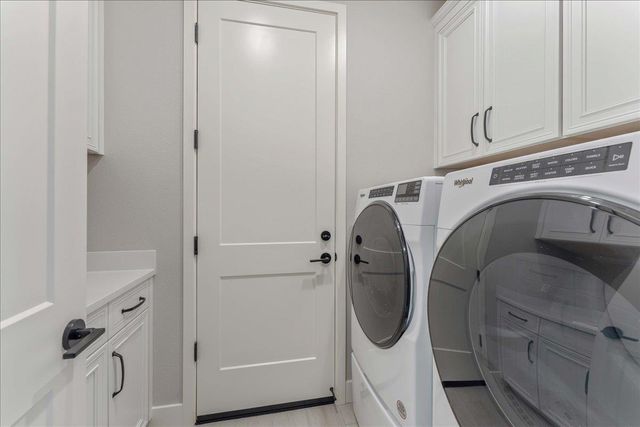 3247 Woody Way, Hollister, CA 95023