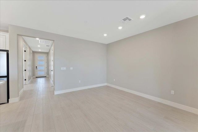 3247 Woody Way, Hollister, CA 95023