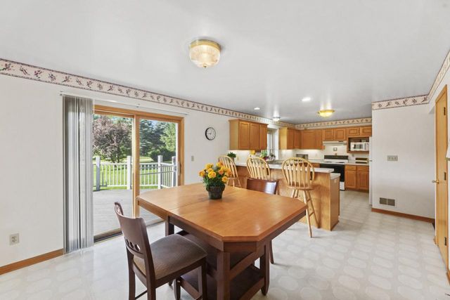 W339N9590 Townline ROAD, Oconomowoc, WI 53066
