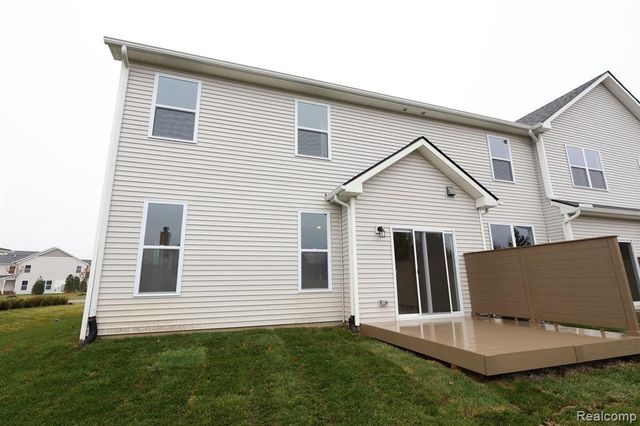 1604 Salt Springs Drive, Saline, MI 48176