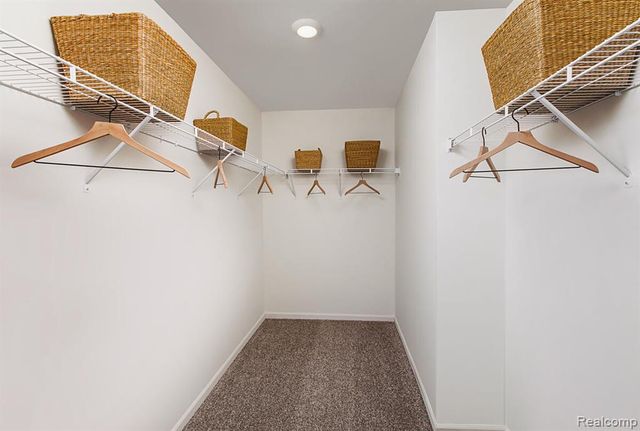 1604 Salt Springs Drive, Saline, MI 48176