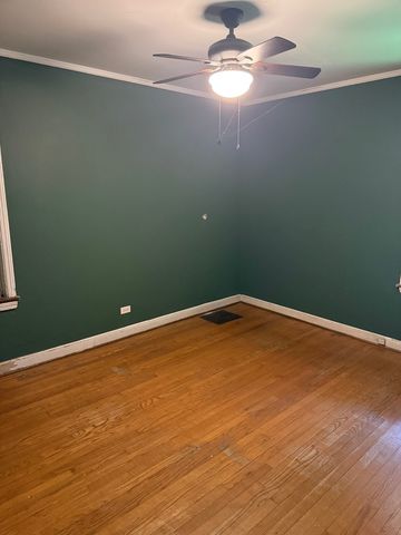 8313 S WABASH Avenue, Chicago, IL 60619