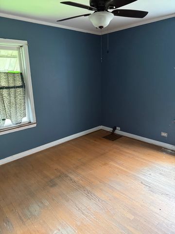 8313 S WABASH Avenue, Chicago, IL 60619