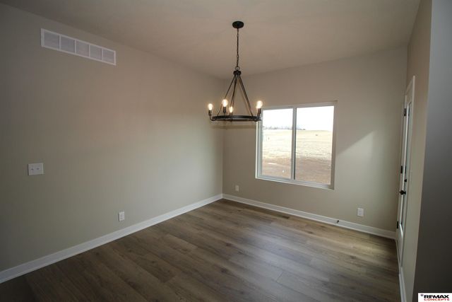 528 Woodsage Road, Seward, NE 68434