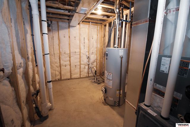 528 Woodsage Road, Seward, NE 68434