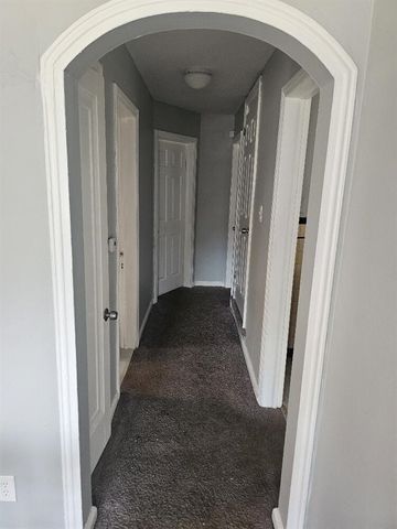 10440 Nottingham Road, Detroit, MI 48224