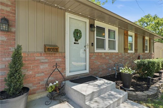 4013 S Spring Street, Independence, MO 64054