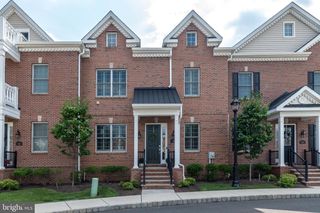 17 CREEKVIEW LN, Yardley, PA 19067