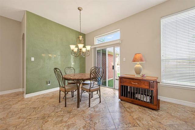 18810 Walden Forest Drive, Humble, TX 77346