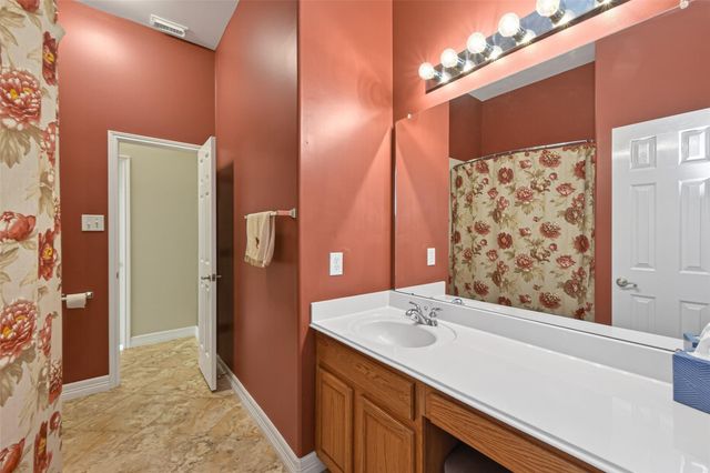 18810 Walden Forest Drive, Humble, TX 77346