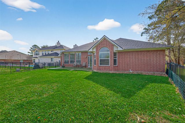 18810 Walden Forest Drive, Humble, TX 77346