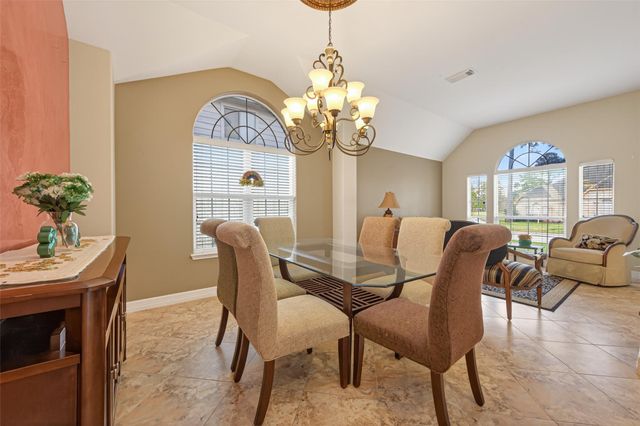 18810 Walden Forest Drive, Humble, TX 77346