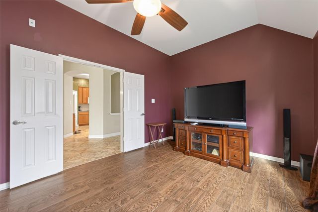 18810 Walden Forest Drive, Humble, TX 77346