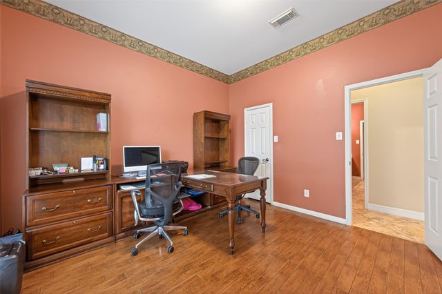 18810 Walden Forest Drive, Humble, TX 77346